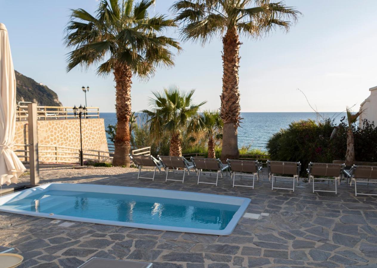 Casthotels Baia Delle Sirene 伊斯基亚 外观 照片