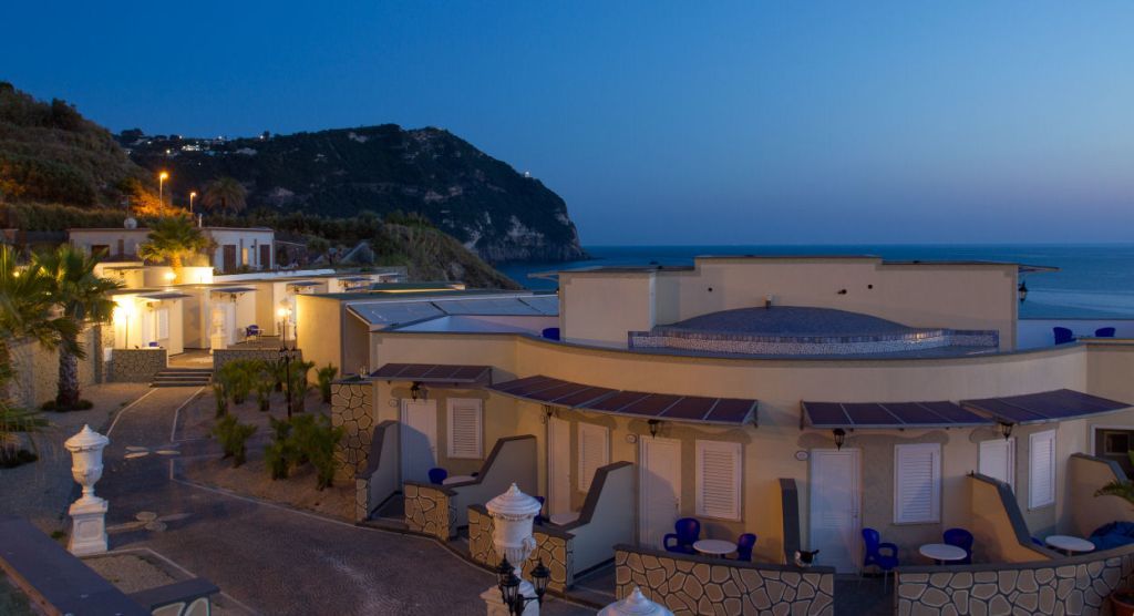 Casthotels Baia Delle Sirene 伊斯基亚 外观 照片